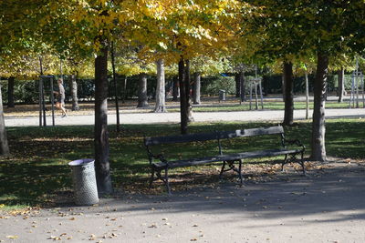 Empty bench in park