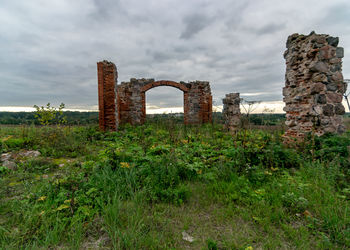 ruins