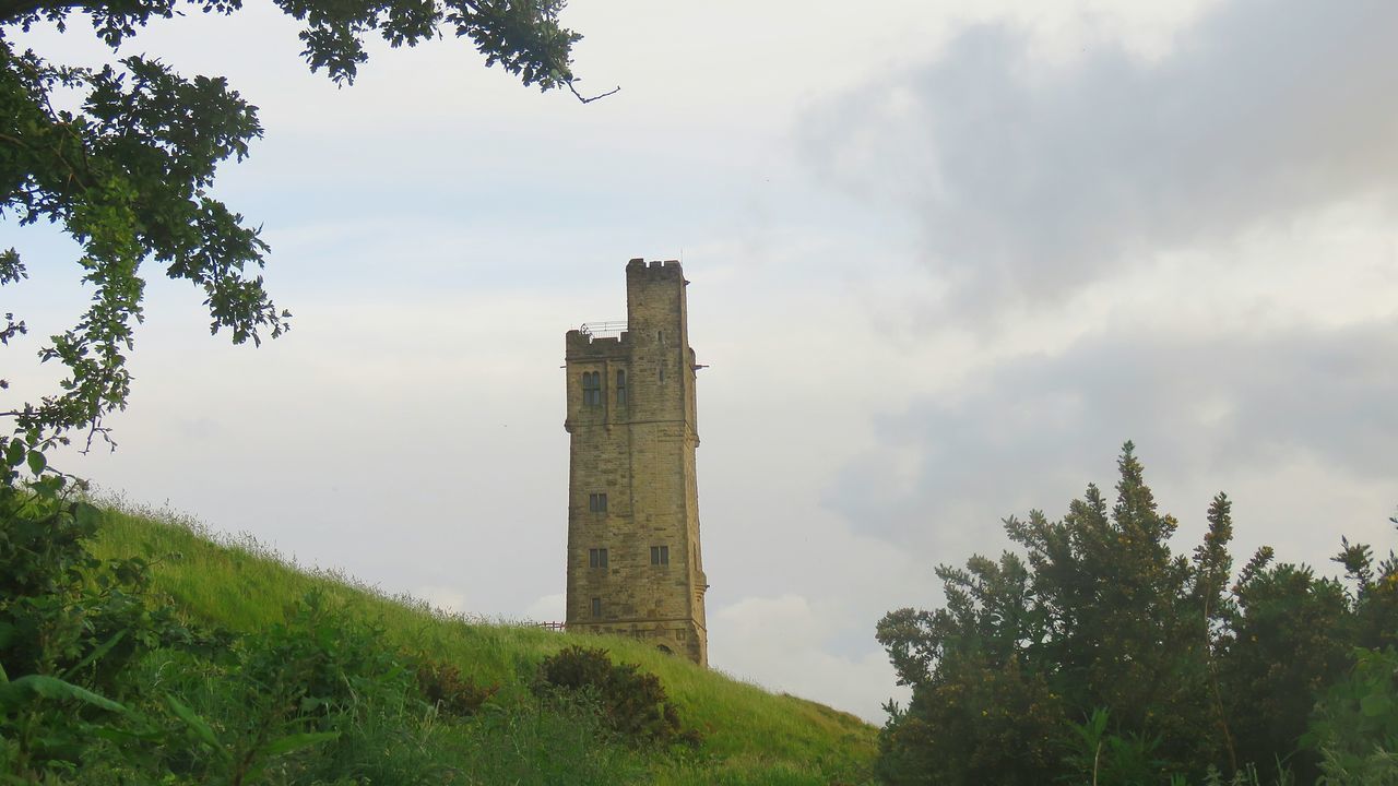 CASTLE AGAINST SKY