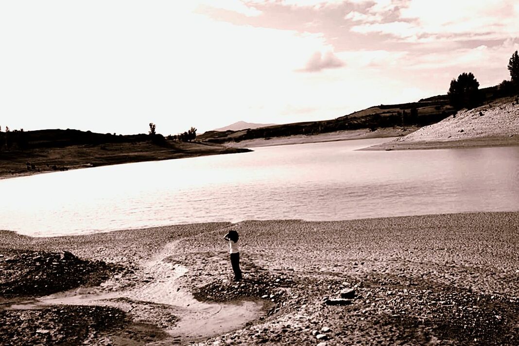 SCENIC VIEW OF BEACH