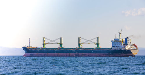 Close up bulk cargo ship to harbor quayside vladivostok