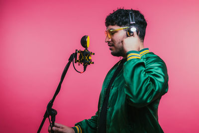 Musician singing condenser mic