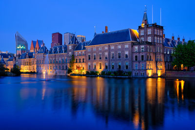 Hofvijver lake and binnenhof , the hague