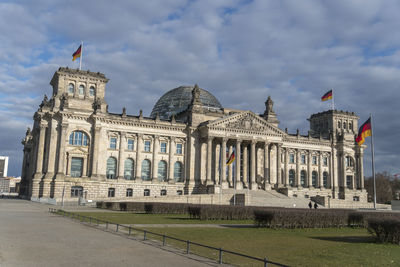 Facade of the berlin reichstag building seen from platz der republik