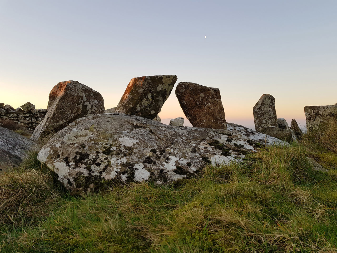 ROCKS ON SUNNY DAY