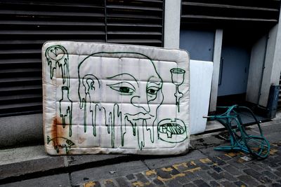 Graffiti on wall