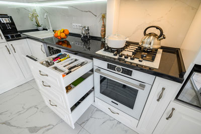 Tilt image of kitchen at home