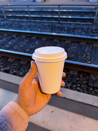Coffee by the tracks 