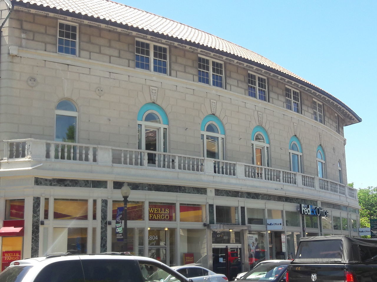 VIEW OF BUILDING AGAINST SKY