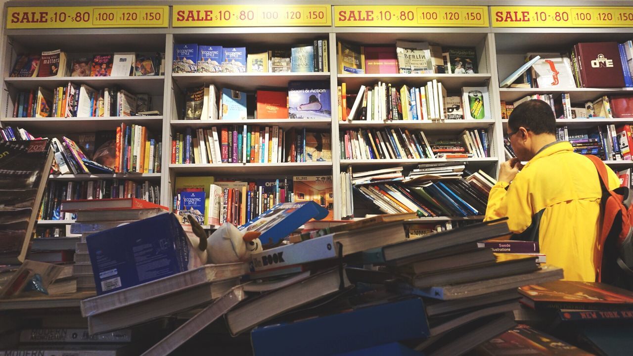 indoors, large group of objects, variation, multi colored, book, choice, art and craft, retail, education, art, arrangement, text, store, collection, shelf, abundance, creativity, in a row, non-western script, shop
