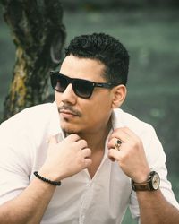 Portrait of young man wearing sunglasses