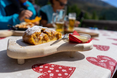 Strudel at u-wald alm 2042m in south tyrol - italy