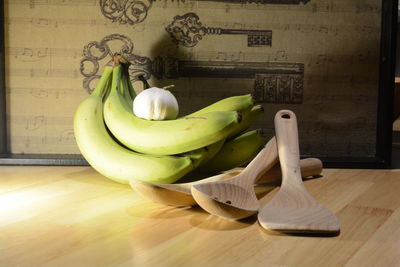 Close-up of apple on table