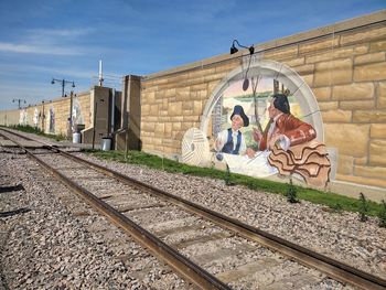 Mural on flood wall protecting cape girardeau missouri from floods