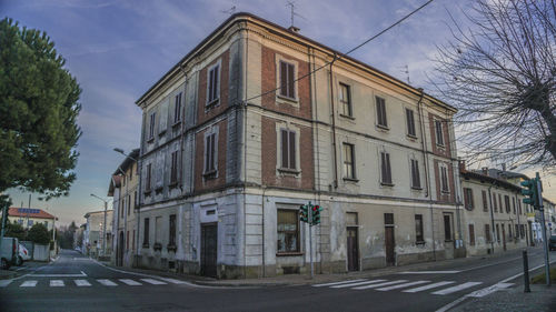 Road along buildings