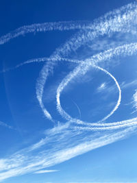 Low angle view of vapor trail in sky