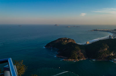 Amazing view of the coast of rio de janeiro in brazil seen from the sugar loaf mountain at sunset