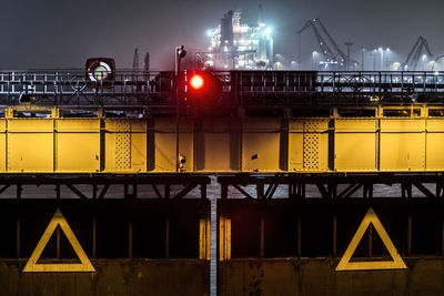 Illuminated red light at hamburg harbor