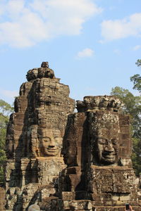 Sculpture of temple