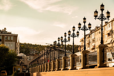 Perspective view of a bridge