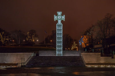 Statue of lit up at night