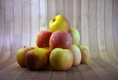 Close-up of apples on table