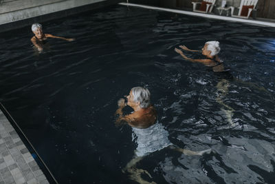 Women in spa swimming-pool