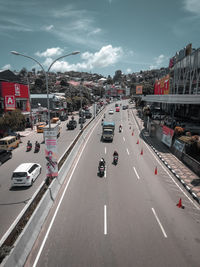 Traffic on road in city