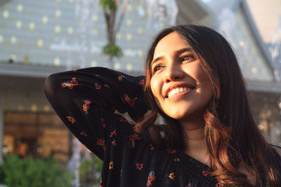Portrait of a smiling young woman