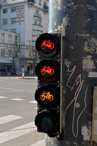 Bicycle lane road sign on street in city