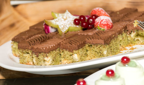 Close-up of cake in plate on table