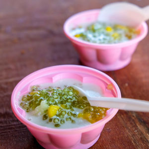 Close-up of sago dessert served in bowl