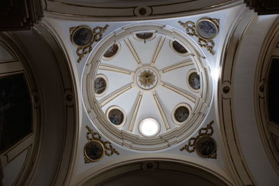 Low angle view of ceiling of cathedral