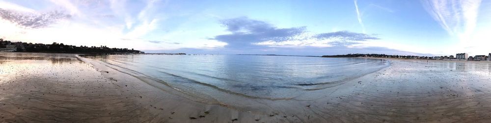 Panoramic view of sea against sky