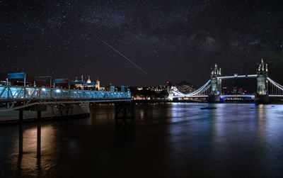 Iconic tower bridge view connecting london with southwark over thames river, uk.