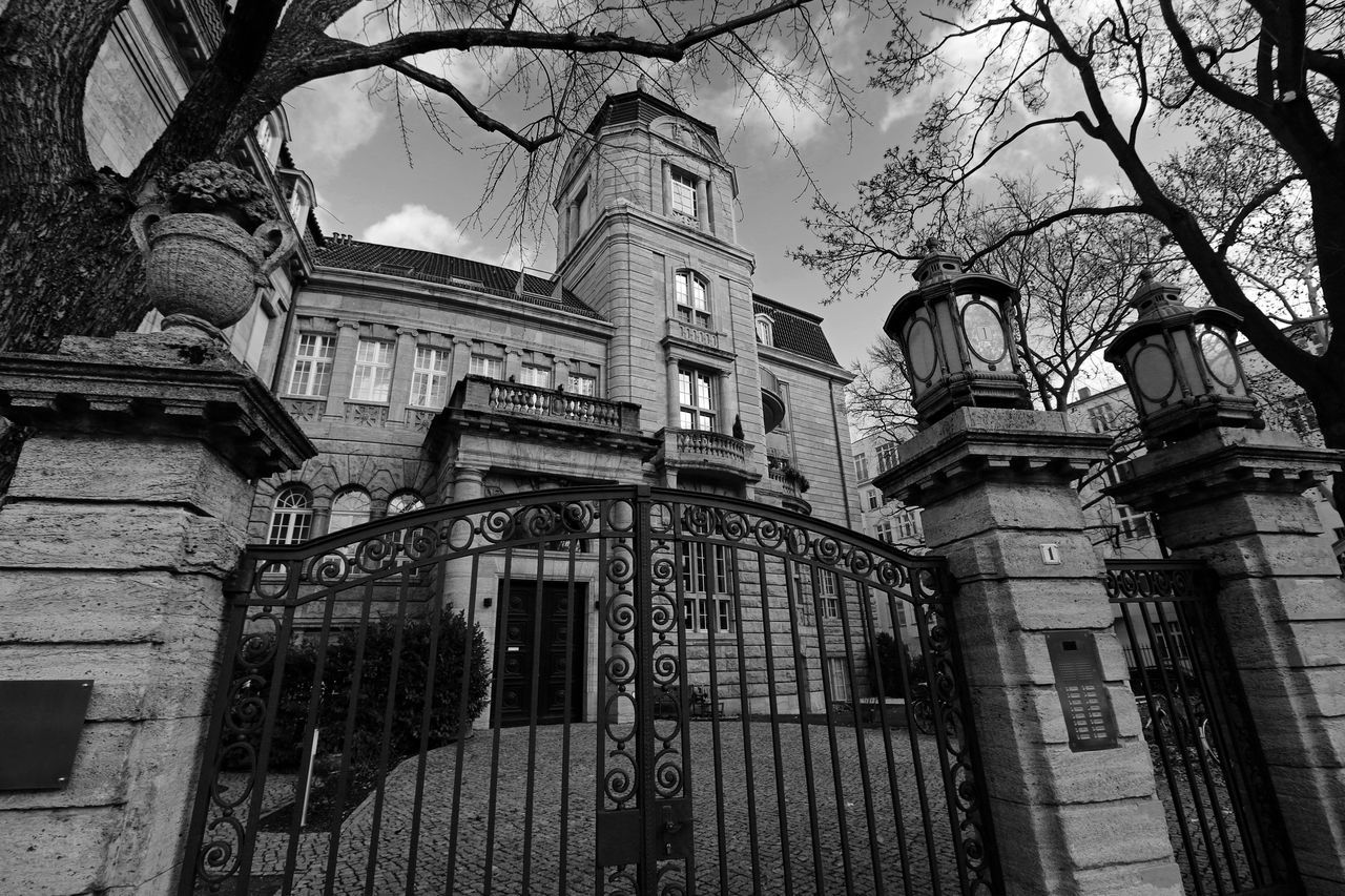 LOW ANGLE VIEW OF HISTORIC BUILDING