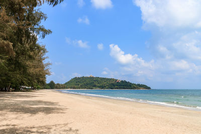 Beautiful sea at baan grood beach, bang saphan, prachuap khiri khan