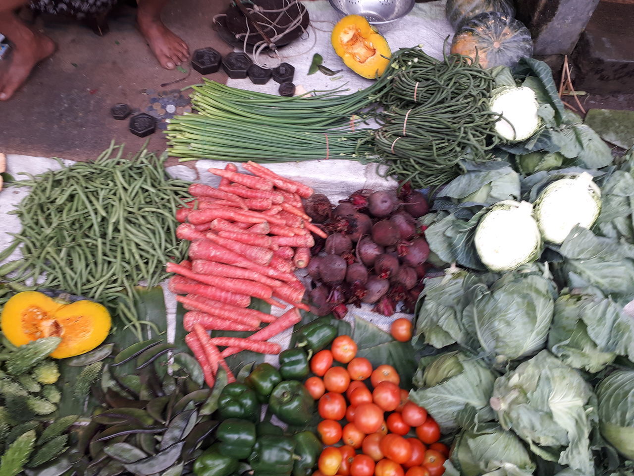 HIGH ANGLE VIEW OF FRUITS FOR SALE AT MARKET