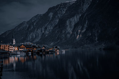 Moody hallstatt 