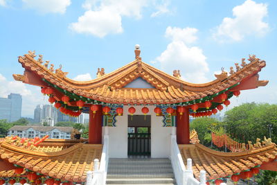 Chinese temple 