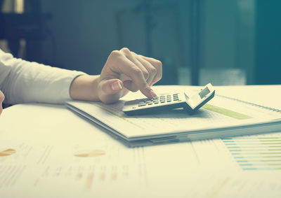 Close-up of woman hand