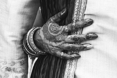 Close-up of woman hand