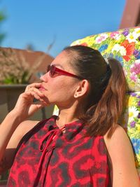 Close-up portrait of young woman
