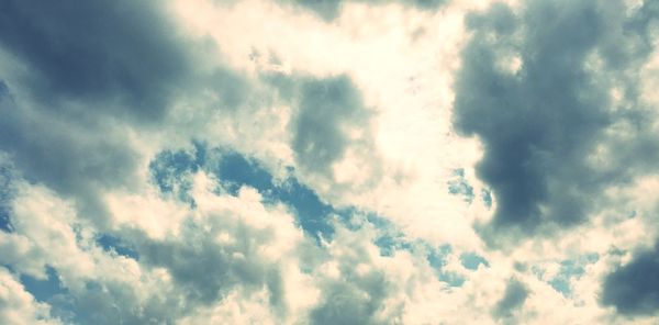 Low angle view of cloudy sky