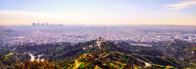 View of griffith observatory and los angeles