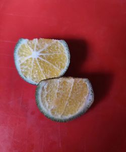 Close-up of lemon slices