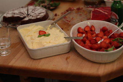 Close-up of salad in bowl on table