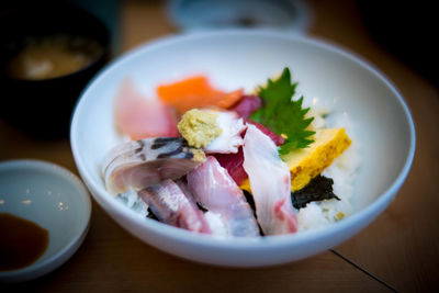 Close-up of sushi in plate on table