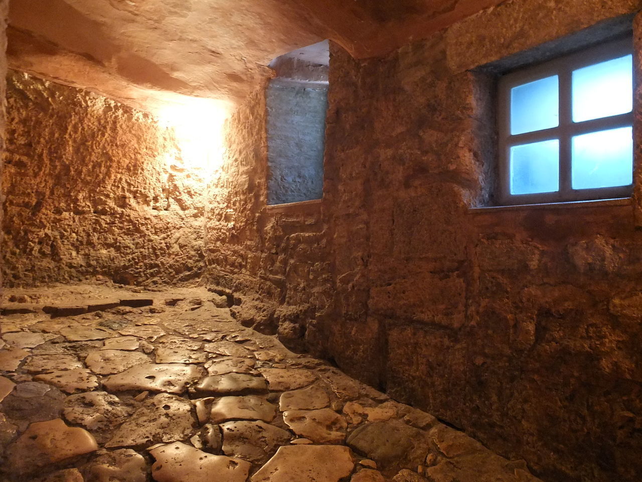 INTERIOR OF ABANDONED ROOM