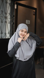 Potrait women asian cute hijab